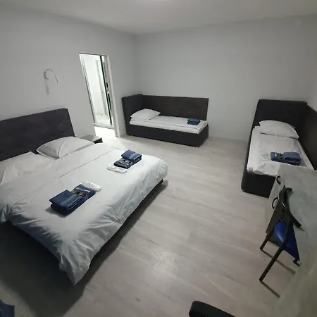 Hotelroom 27 * Uzhhorod