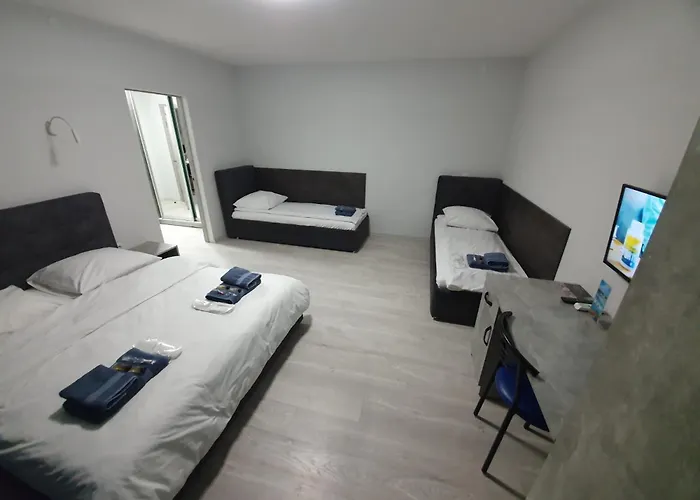 Hotelroom 27 Apartament Użhorod